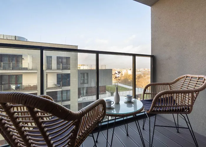 Stylish With Parking By Renters Appartamento *