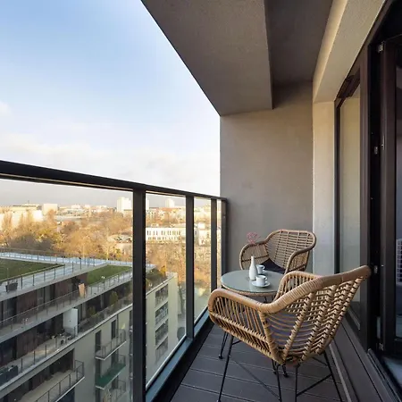 Stylish With Parking By Renters * Βρότσλαβ