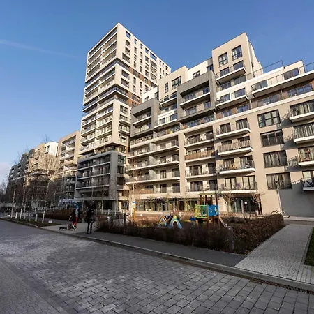 Stylish With Parking By Renters Wrocław